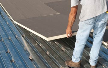 benefits of insulating Pleasant Valley flat roofing